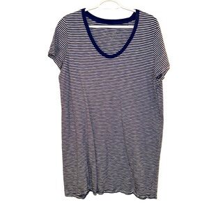 Women’s Universal Thread Blue & White Striped Short Sleeve Mini Dress. Size XXL.